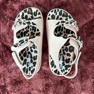 Mini Melissa leo print and pink sandals. Little girls US sz 10. Great condition.